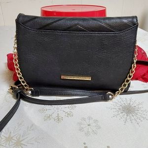 Black Steve Madden crossbody bag
